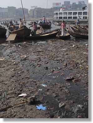 08v_SKYs_Dhaka - Sadarghat.jpg